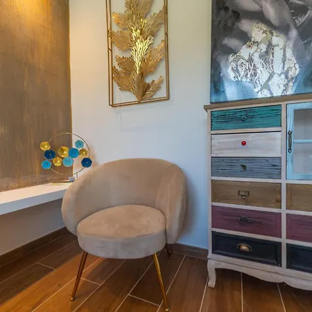 Lägenhet La Maison Doree