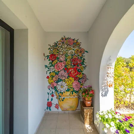 La Maison Doree Lägenhet *