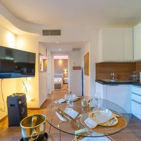 La Maison Dorée Apartamento